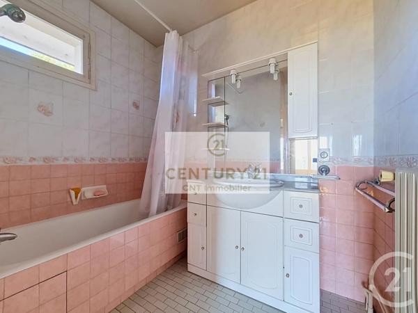 Appartement F7 Et + à vendre  7 pièces - 137,70 m 2   CHENNEVIERES SUR MARNE  - 94