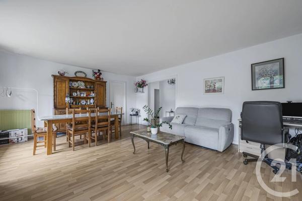 Appartement F3 à vendre  3 pièces - 72,03 m 2   L HAY LES ROSES  - 94