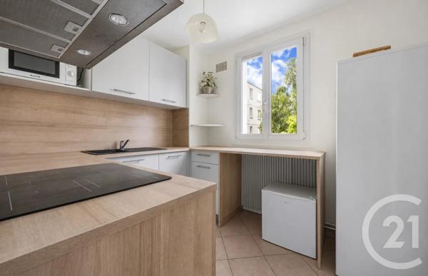 Appartement F3 à vendre  3 pièces - 72,03 m 2   L HAY LES ROSES  - 94