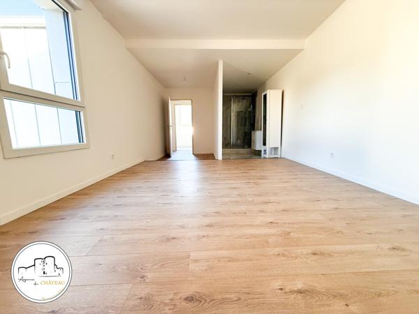 Angers (49000) Saint Léonard - Justices / Spacieuse maison T6