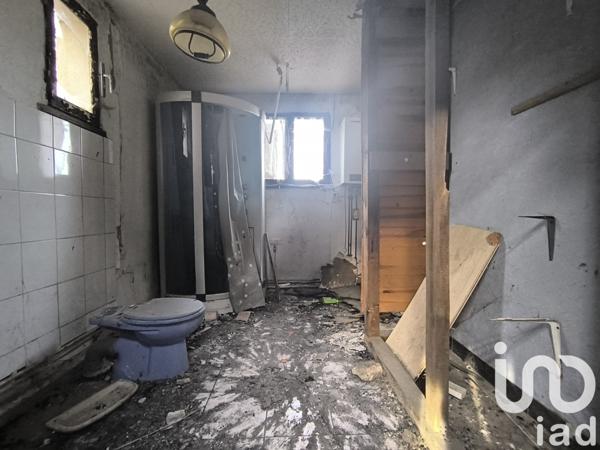 Maison de village 3 pièces de 200 m² à Montapas (58110)