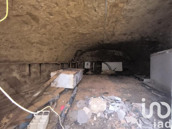 Maison de village 3 pièces de 200 m² à Montapas (58110)