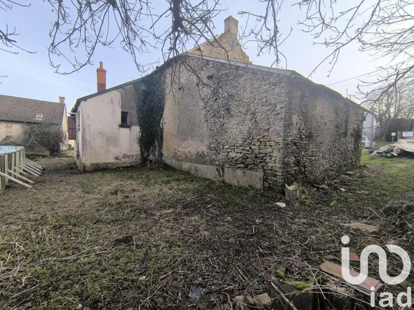 Maison de village 3 pièces de 200 m² à Montapas (58110)