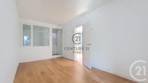 Appartement F2 à vendre  2 pièces - 46,55 m 2   GAGNY  - 93