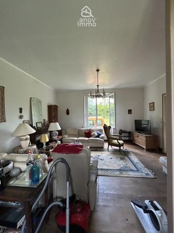 Propriete 7 pièce(s) 3 chambre(s) 193 m²