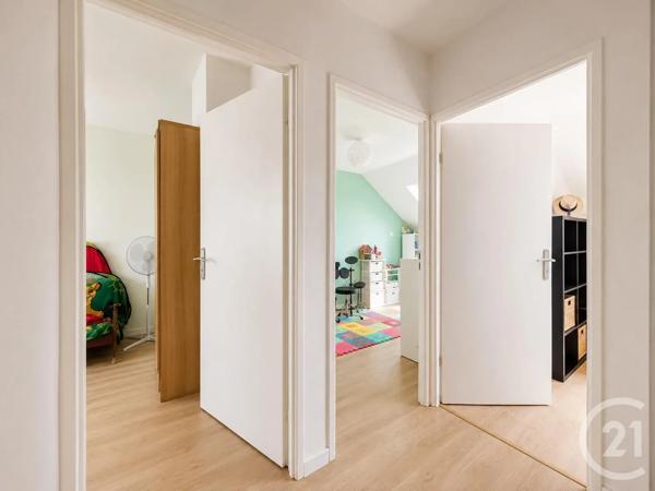 Maison à vendre  5 pièces - 98 m 2   CERGY  - 95