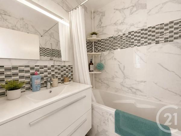 Maison à vendre  5 pièces - 98 m 2   CERGY  - 95