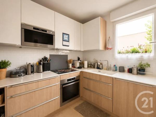 Maison à vendre  5 pièces - 98 m 2   CERGY  - 95