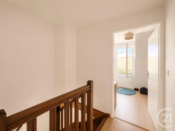 Maison à vendre  5 pièces - 98 m 2   CERGY  - 95
