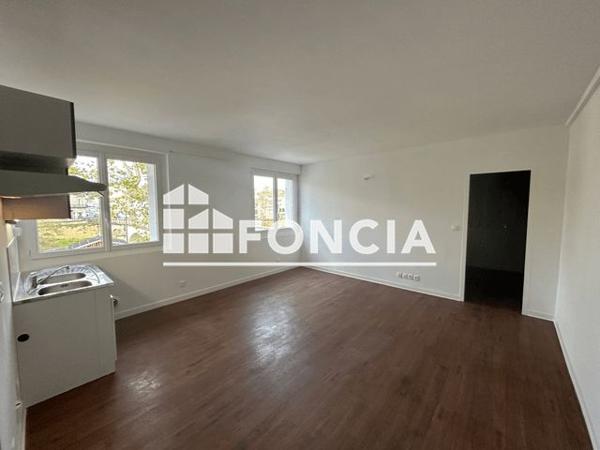 Location Appartement 2 pièces 49.51 m² - 1 RUE DE LISSAGARAY Auch 32000