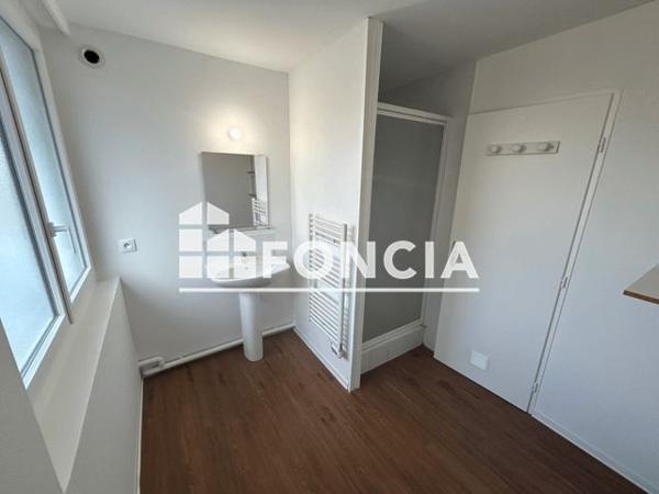 Location Appartement 2 pièces 49.51 m² - 1 RUE DE LISSAGARAY Auch 32000