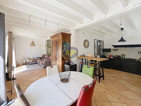 Maison à vendre Merignac - 6 pièces, 167m² avec 5 chambre(s) à 649 000€ - AJP Immobilier Bordeaux Nansouty