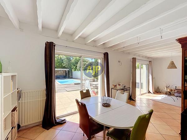 Maison à vendre Merignac - 6 pièces, 167m² avec 5 chambre(s) à 649 000€ - AJP Immobilier Bordeaux Nansouty