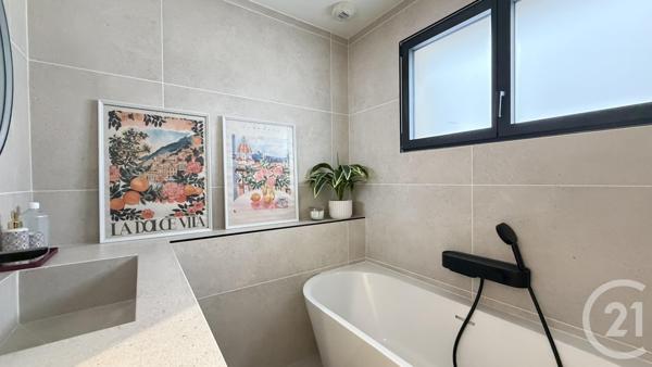 Appartement T4 à vendre  4 pièces - 129,13 m2 GAP - 05