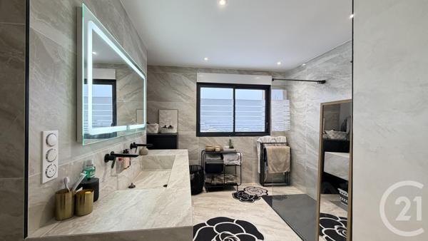 Appartement T4 à vendre  4 pièces - 129,13 m2 GAP - 05