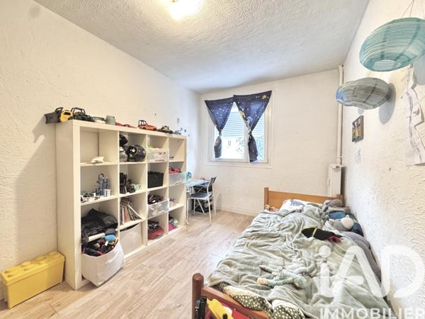 Appartement à vendre 4 pièces 71 m² Nîmes
