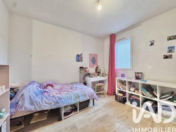 Appartement à vendre 4 pièces 71 m² Nîmes