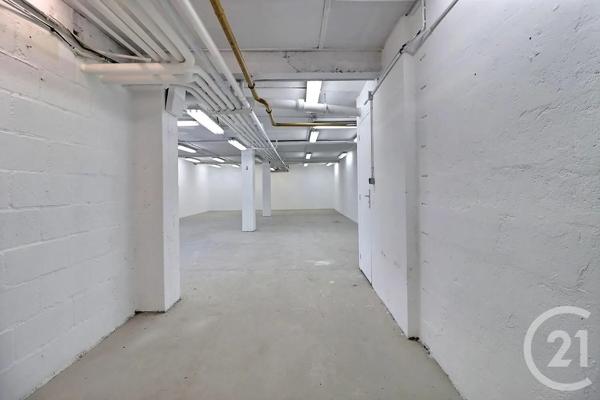 à vendre  185 m 2   BAGNOLET  - 93