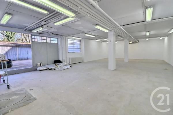 à vendre  185 m 2   BAGNOLET  - 93