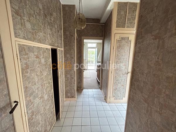 Vente
                Maison61 m² - 4 Pièces -
                    VILLENEUVE LE ROI (94290)