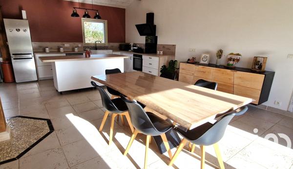 Maison à vendre 6 pièces 202 m² Mervent