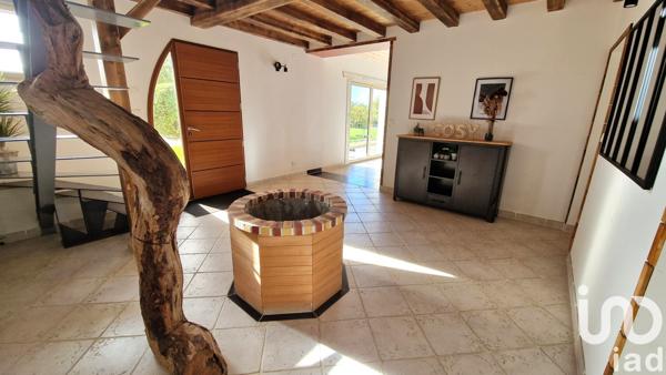 Maison à vendre 6 pièces 202 m² Mervent