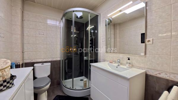 Vente
                Maison109,54 m² - 4 Pièces -
                    LES SABLES D OLONNE (85100)