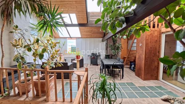 Vente
                Maison109,54 m² - 4 Pièces -
                    LES SABLES D OLONNE (85100)