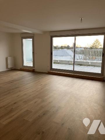 ST-HERBLAIN Beauséjour. Dans immeuble Neuf. T4  de 103 m² + Terrasses de 47 m² et Double Box. Libre