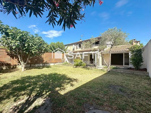 A VISITER SUR MONTEUX (84) MAGNIFIQUE MAISON DE 145 M² ENV. SUR TERRAIN CLOS ET ARBORE DE 348 M²