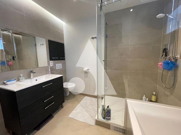 Appartement 3 pièces 84 m2