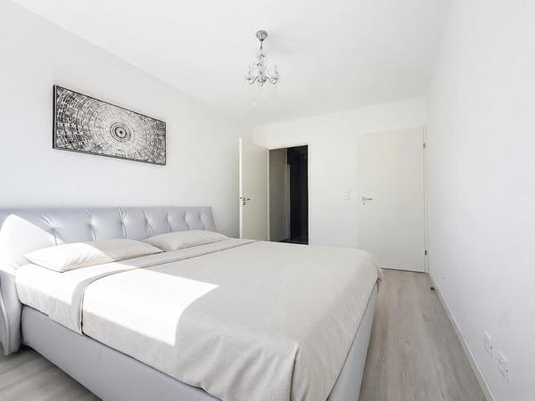 Appartement à louer 4 pièces ANNEMASSE (74)