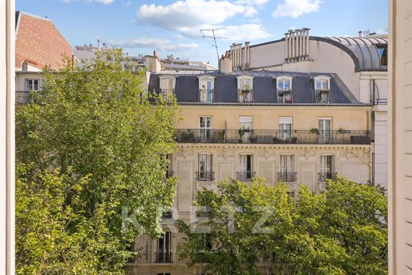 Paris 18ème - Penthouse avec terrasse