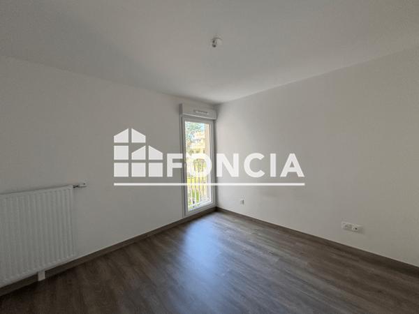 Location Appartement 2 pièces 37.65 m² - 83BIS RUE DE REVERDY Luisant 28600