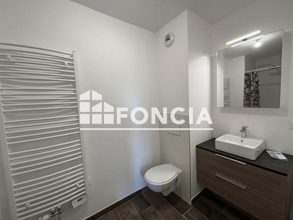 Location Appartement 2 pièces 37.65 m² - 83BIS RUE DE REVERDY Luisant 28600