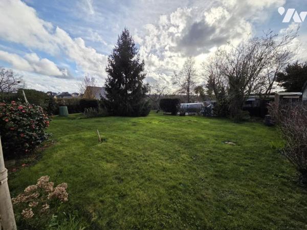 MAISON, LANESTER St GUENAEL