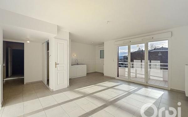 Appartement à vendre    3 pièces • 57,93 m2 Vétraz-Monthoux