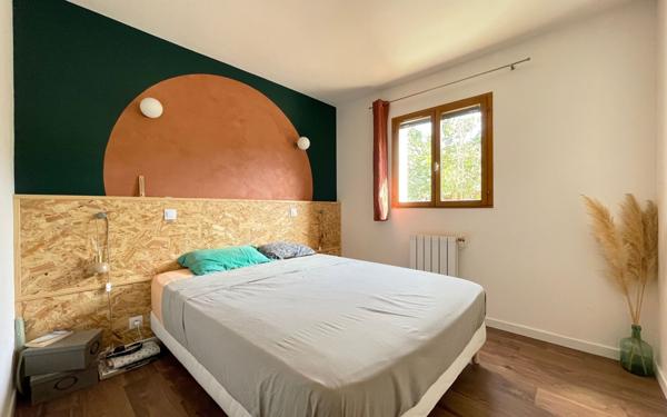 Maison à vendre    5 pièces •  Nîmes