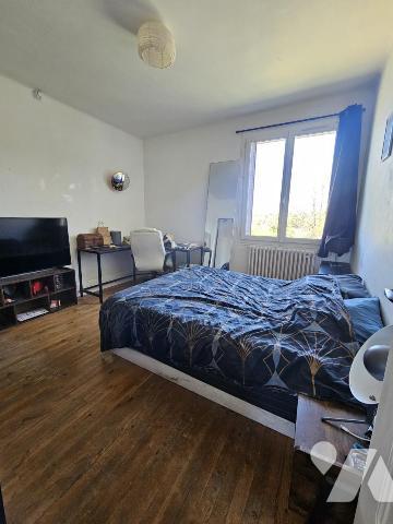 Secteur crest, idéale pour grande famille  maison de 188 m² habitables avec parc arboré de 3800 m²