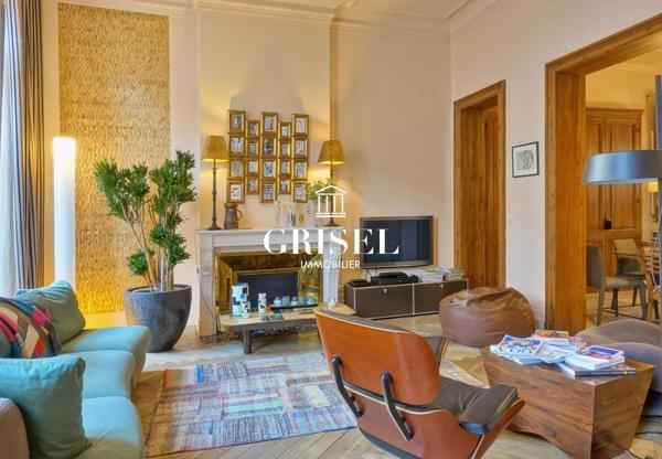 Appartement d'angle  211m² d'Exception à Bordeaux Hyper centre