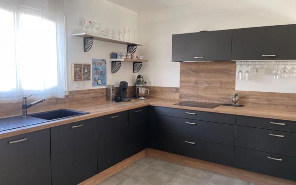 Maison à vendre    4 pièces •  Aigues-Vives