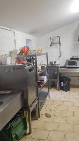 Le Bosc (34700) Ensemble maison + restaurant