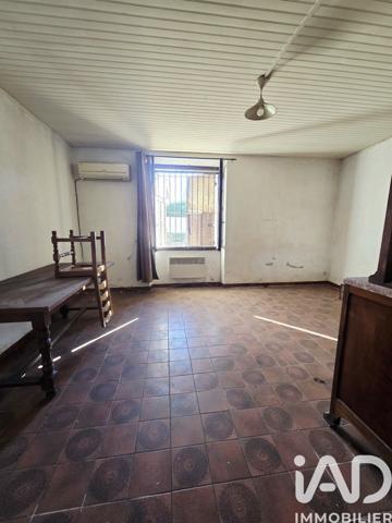 Maison à vendre 6 pièces 156 m² Cuges-les-Pins