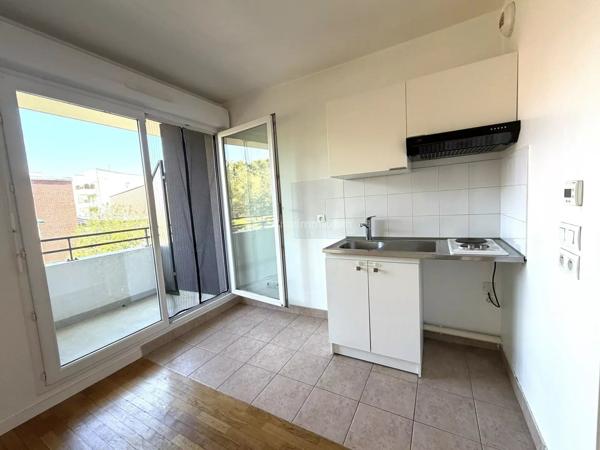 Vente                                                      Appartement
                        
                     1 pièces                      27 m2                     à Montévrain