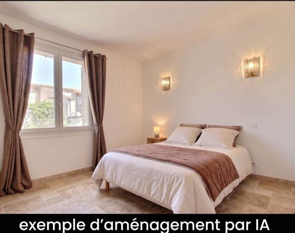 Maison à Saint-Cannat — Écrin de verdure plein centre au calme avec fort potentiel ( travaux)