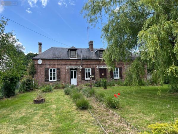 Maison à vendre à Beaumont-le-Roger dans l'Eure (27170), ref : 27046-62
