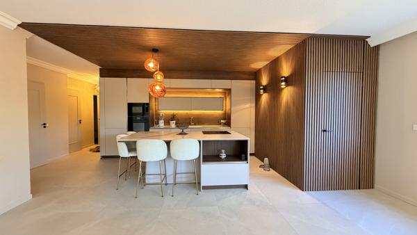 ROYAL FAURIEL, à vendre spacieux F3 de 94m2 avec terrasse et garage