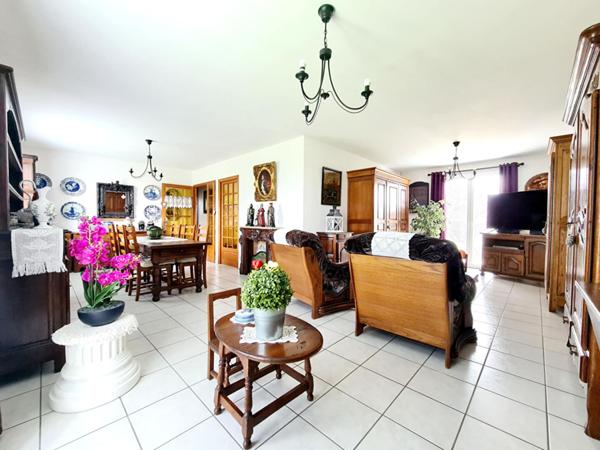 Beau pavillon avec grand terrain ? À 5 minutes de Bologne