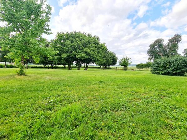 Beau pavillon avec grand terrain ? À 5 minutes de Bologne