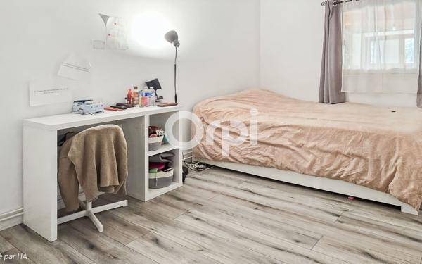 Maison à vendre    6 pièces •  Fosses